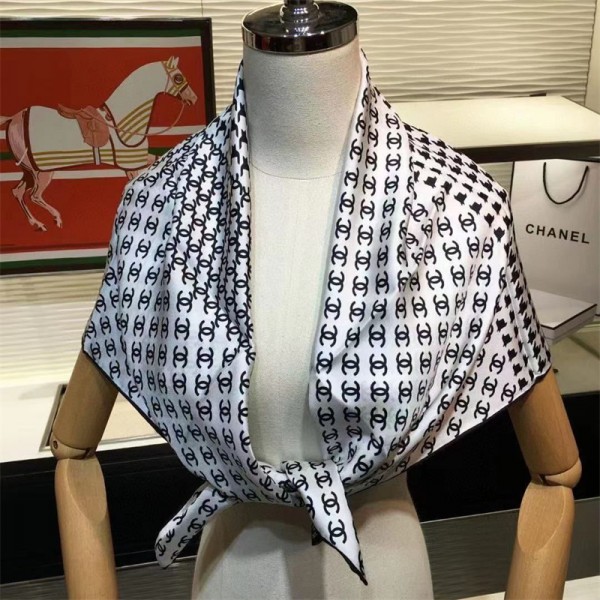 ハイブランドシャネル スカーフ ファッション 高級感シルク製 ビーチスカーフ2色 女性 大人っぽい 方形 ショール 素敵 気質マフラー 旅行