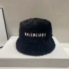 バレンシアガブランド漁師の帽子 レディース おしゃれ 秋冬 防風 保温 もこもこバケットハットBalenciaga 高品質ハットキャップかわいい女性 通勤 通学