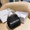 バレンシアガ シェルバッグ ハイブランドパロディBalenciaga 素敵 女性 大人っぽい ショルダーバッグ ハンドバッグ 高級感人気 耐用 収納 斜め掛けカバン通勤 デート