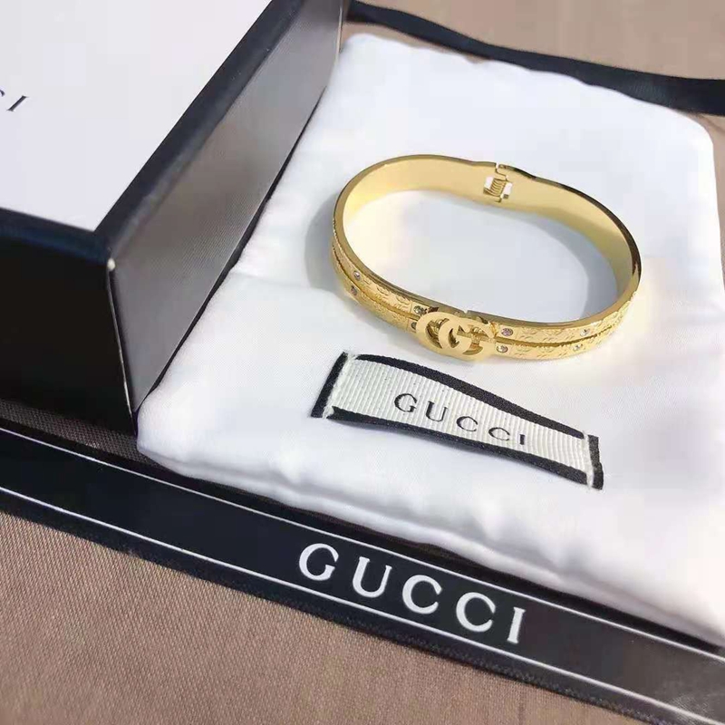 グッチブランドブレスレットお洒落