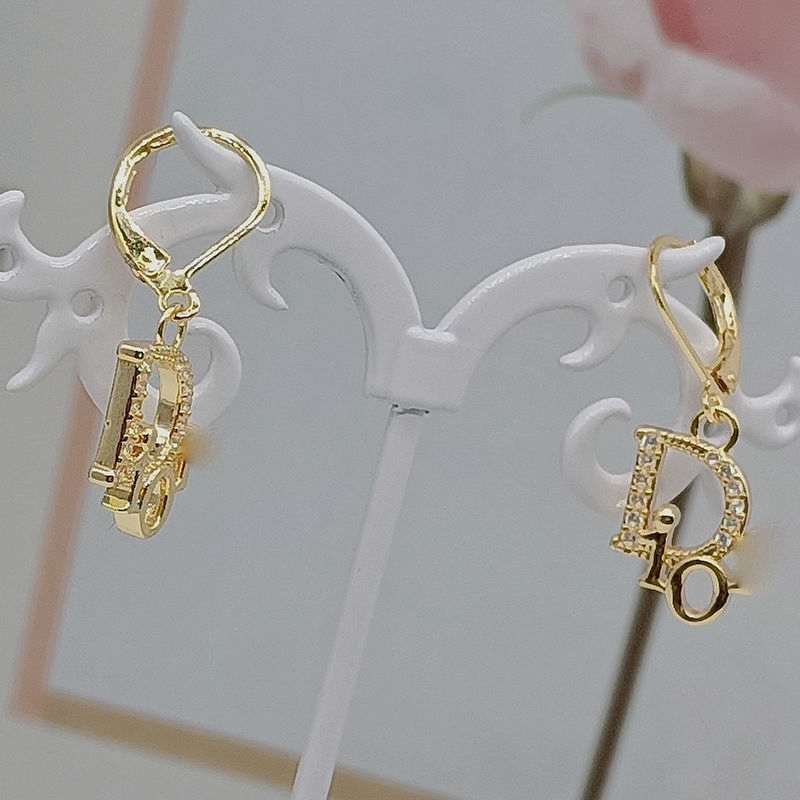 パロディDiorシンプルキラキラピアスリングアクセサリー