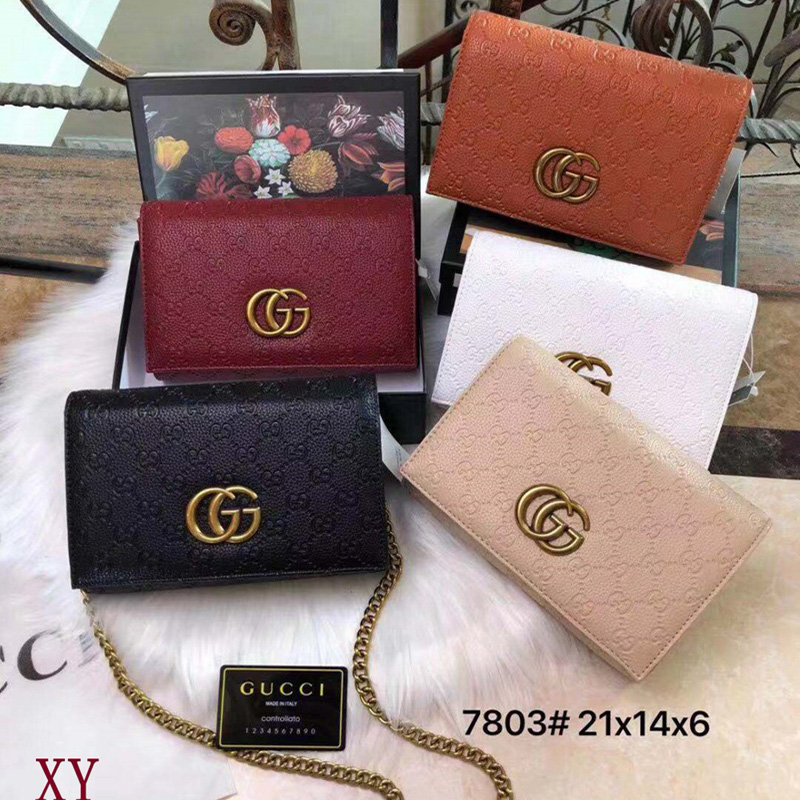 Gucciブランド斜め掛けバッグおしゃれ