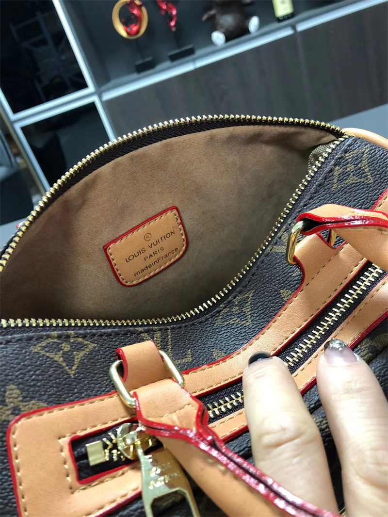 ルイヴィトンブランドショルダーバッグ上品耐用