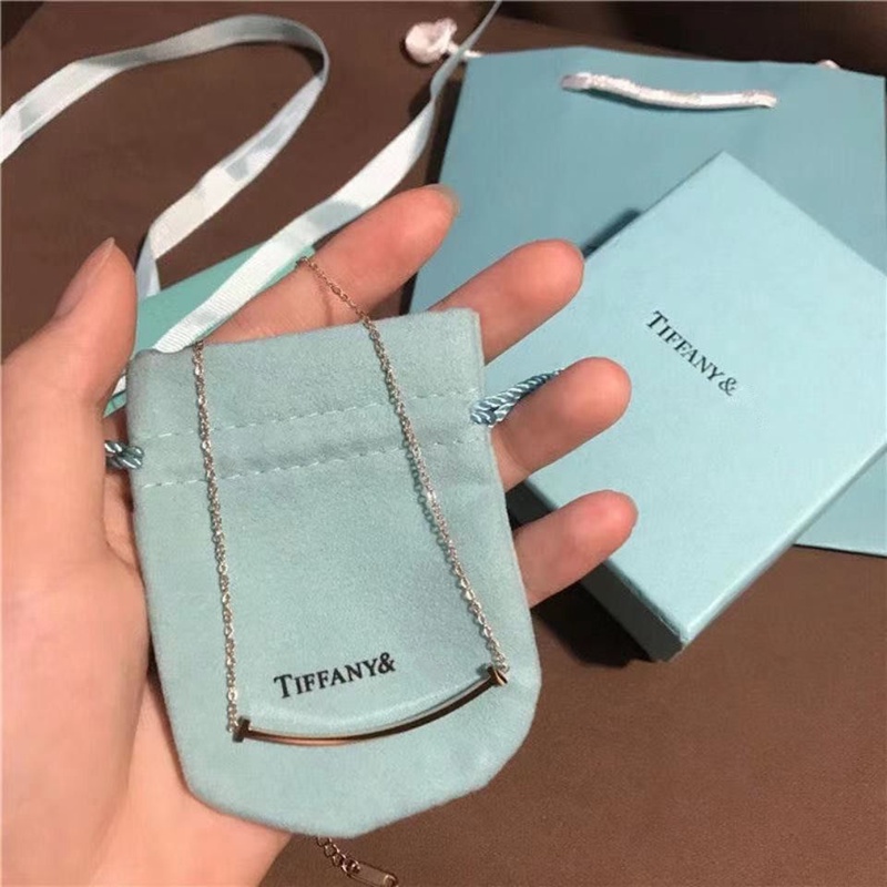 ティファニーネックレスハイブランドパロディ美品